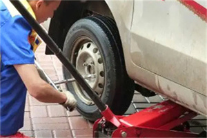 嘉鱼附近拖车24小时服务热线电话