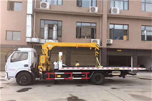 嘉鱼附近汽车轮胎更换