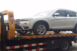 嘉鱼拖车24小时服务电话